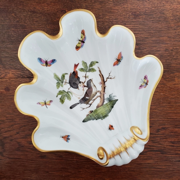 *SOLD* Herend Rothschild Bird Shell & Ring Dish - Picture 7 of 11